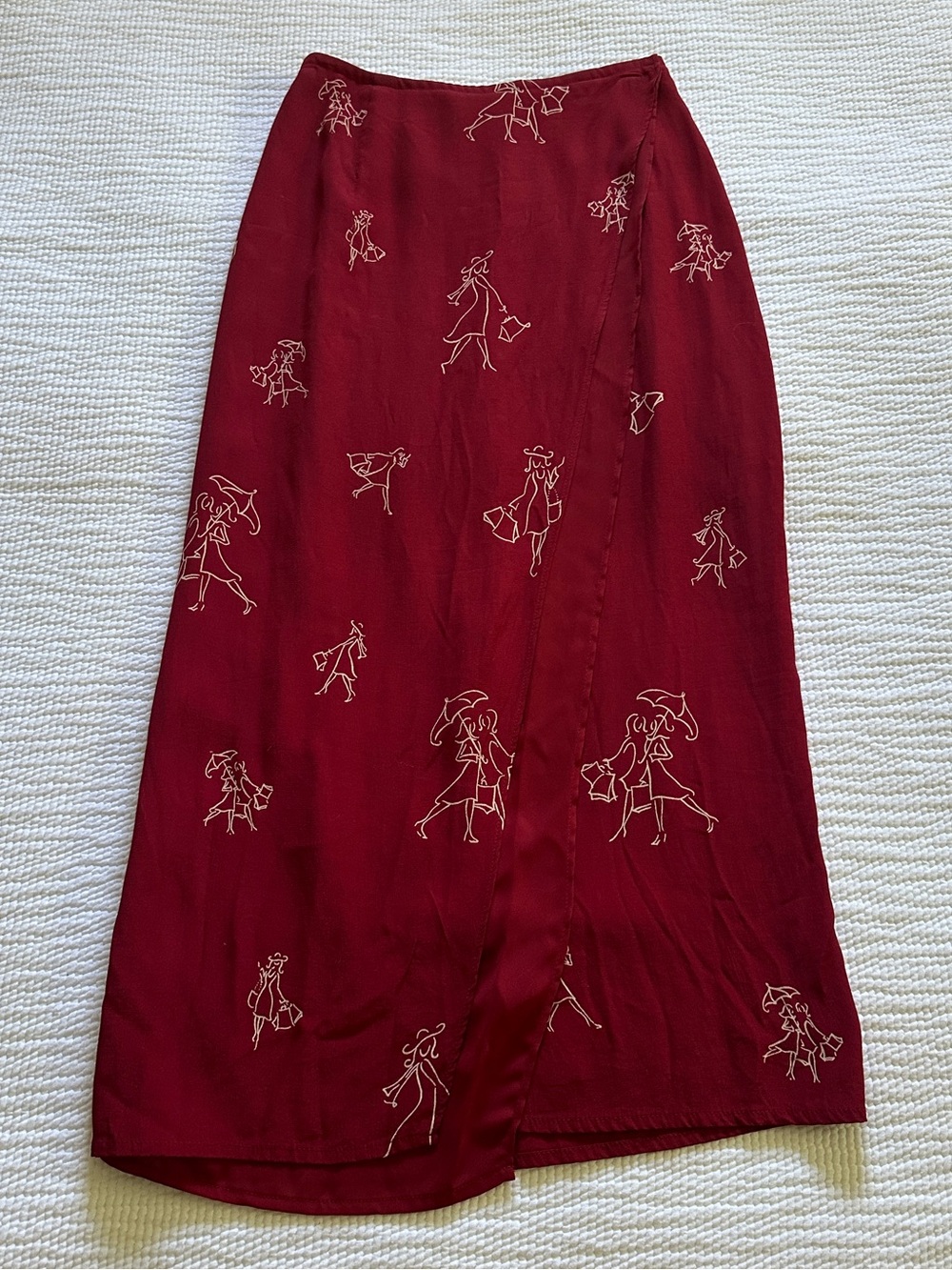 C.M. Shapes double layer midi skirt